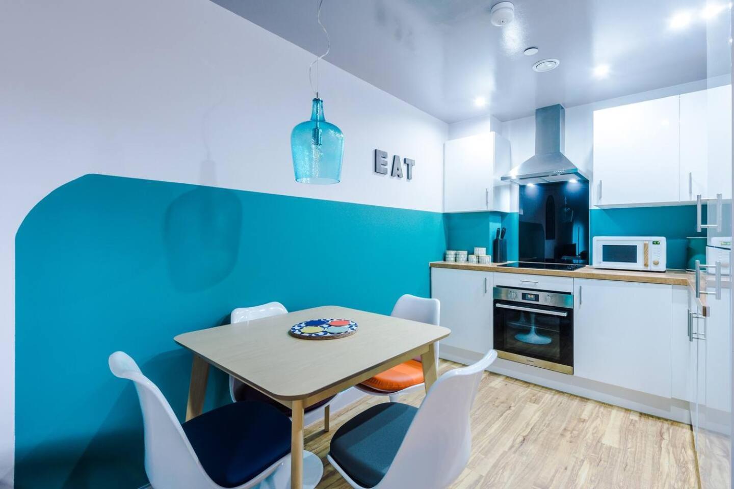 High Reviewed 1-Bed With Parking Central Location Ливерпуль Экстерьер фото