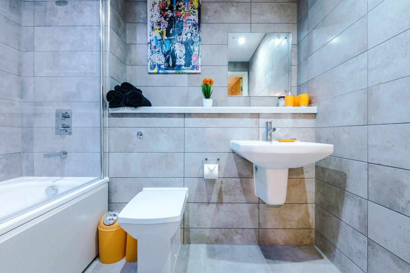 High Reviewed 1-Bed With Parking Central Location Ливерпуль Экстерьер фото