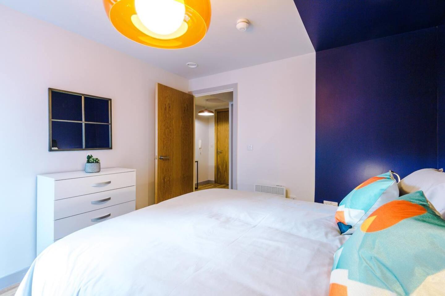 High Reviewed 1-Bed With Parking Central Location Ливерпуль Экстерьер фото