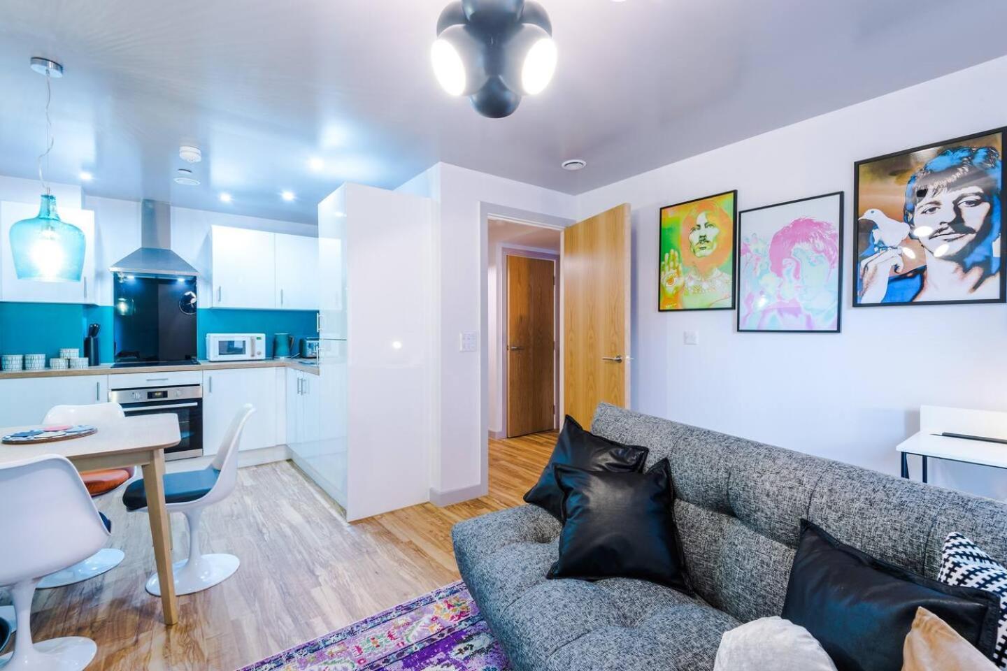 High Reviewed 1-Bed With Parking Central Location Ливерпуль Экстерьер фото